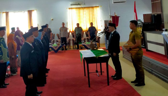 Sisihkan Elva dan Hambali, Iwan Badar Resmi Duduki Kursi Sekda Rejang Lebong